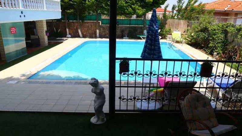 Guzelyali Hotel Ayvalı Exteriér fotografie