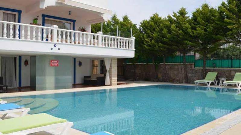 Guzelyali Hotel Ayvalı Exteriér fotografie