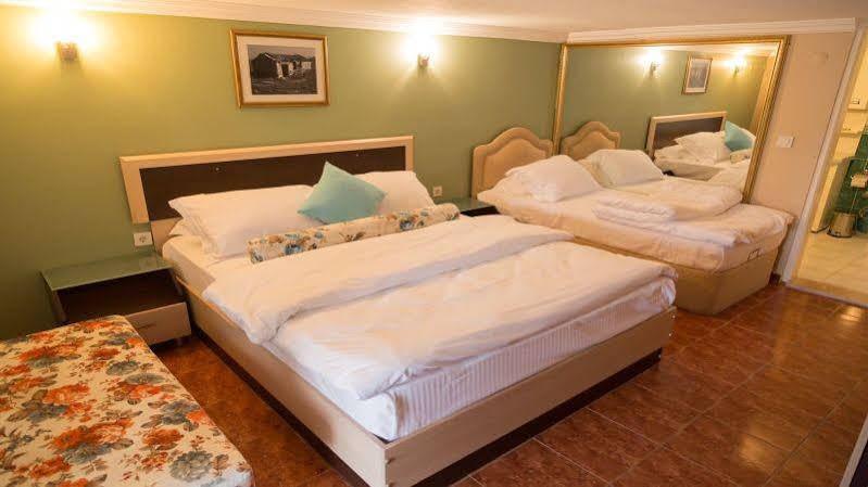 Guzelyali Hotel Ayvalı Exteriér fotografie