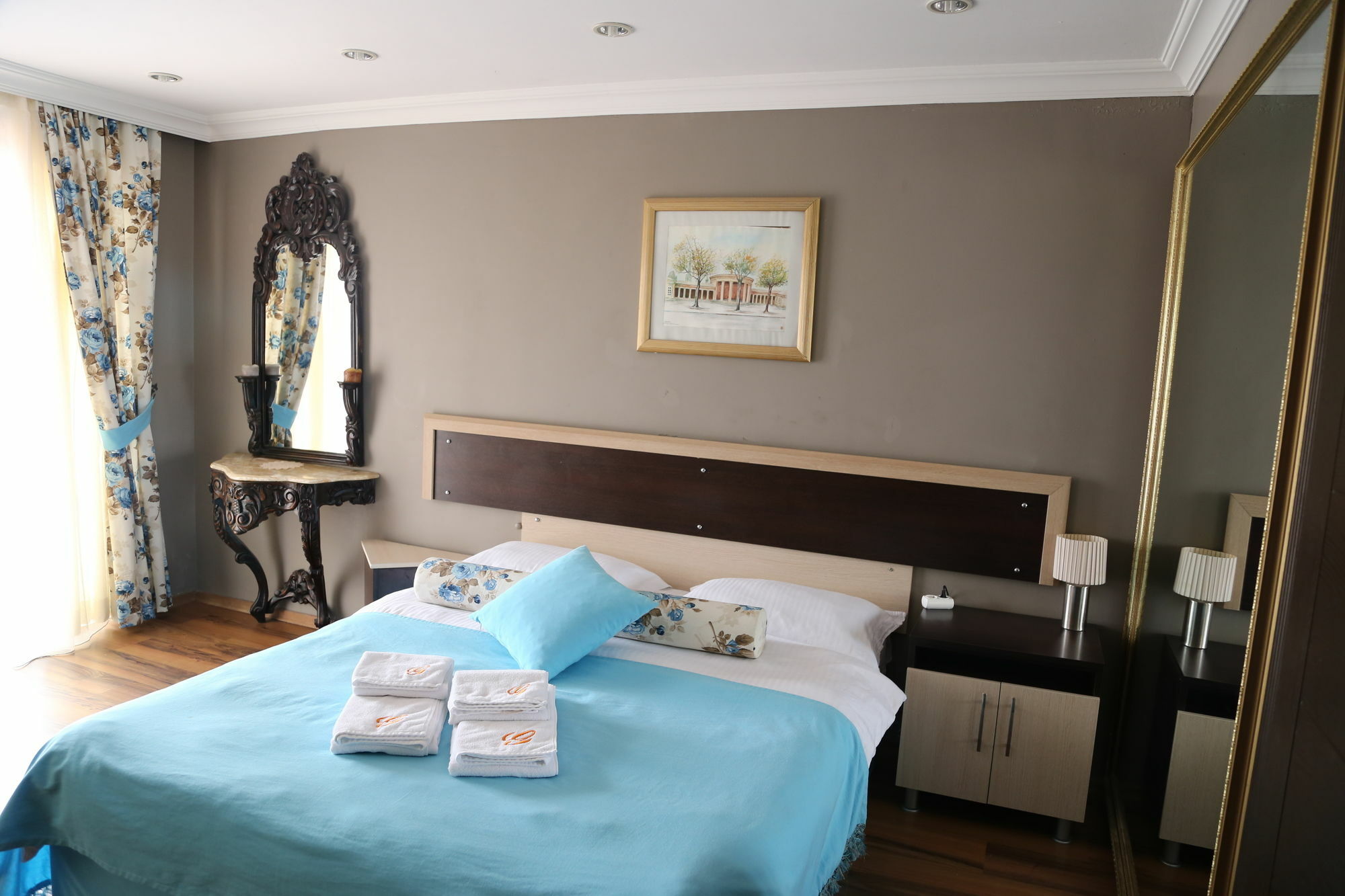 Guzelyali Hotel Ayvalı Exteriér fotografie